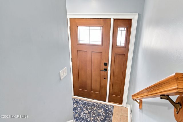 93 Baltic Avenue, Waretown, NJ 08758