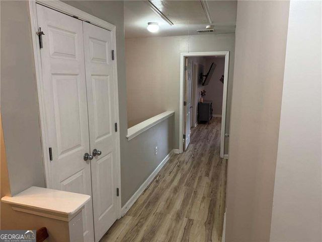 143 Sunset Lane, Woodstock, GA 30189
