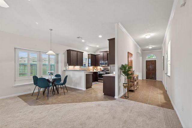 873 Grassy Knoll Trail, La Marque, TX 77568