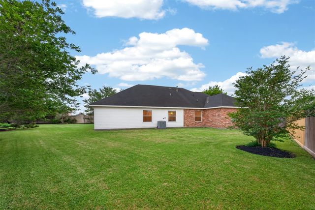 873 Grassy Knoll Trail, La Marque, TX 77568