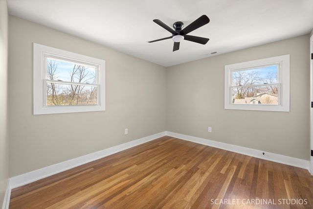 1300 S Wayside Drive, Villa Park, IL 60181