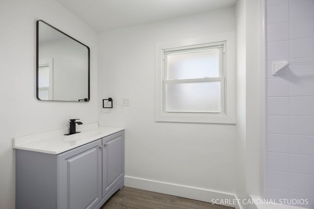 1300 S Wayside Drive, Villa Park, IL 60181