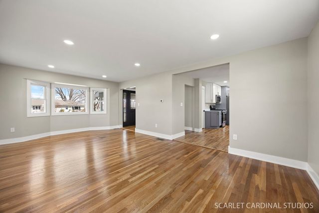 1300 S Wayside Drive, Villa Park, IL 60181