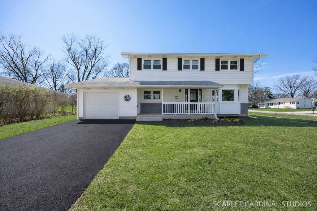 1300 S Wayside Drive, Villa Park, IL 60181