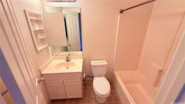 91-1031 Kaimalie Street 4T2, Ewa Beach, HI 96706