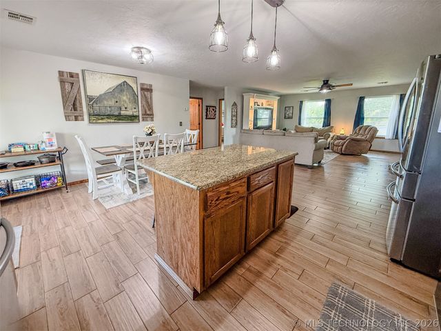 25101 Highway 82, Park Hill, OK 74451