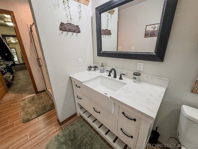 25101 Highway 82, Park Hill, OK 74451