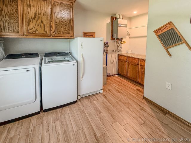 25101 Highway 82, Park Hill, OK 74451