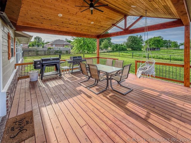 25101 Highway 82, Park Hill, OK 74451