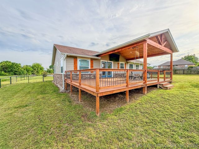 25101 Highway 82, Park Hill, OK 74451