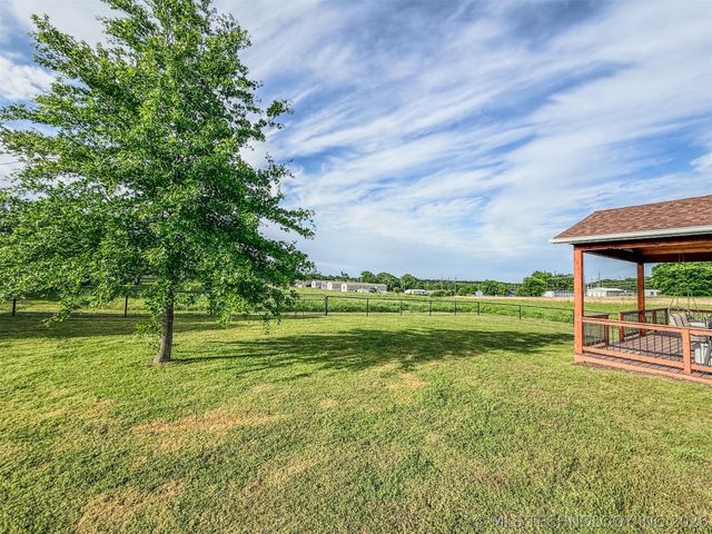 25101 Highway 82, Park Hill, OK 74451