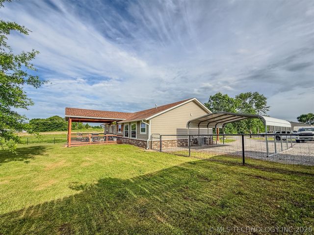 25101 Highway 82, Park Hill, OK 74451