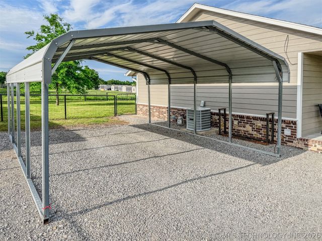 25101 Highway 82, Park Hill, OK 74451