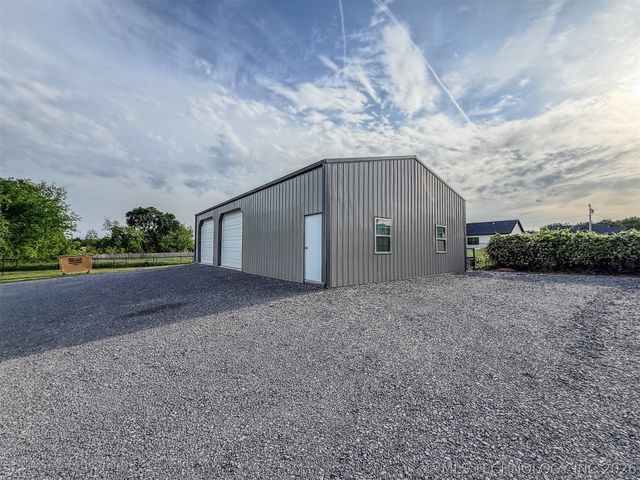 25101 Highway 82, Park Hill, OK 74451