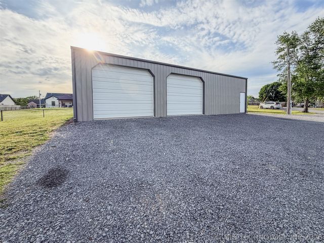 25101 Highway 82, Park Hill, OK 74451