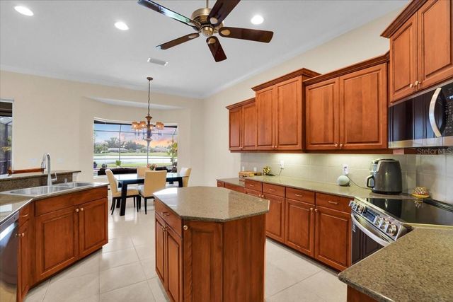 3336 LAKESIDE CIRCLE, Parrish, FL 34219