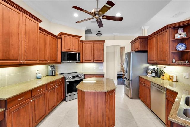 3336 LAKESIDE CIRCLE, Parrish, FL 34219