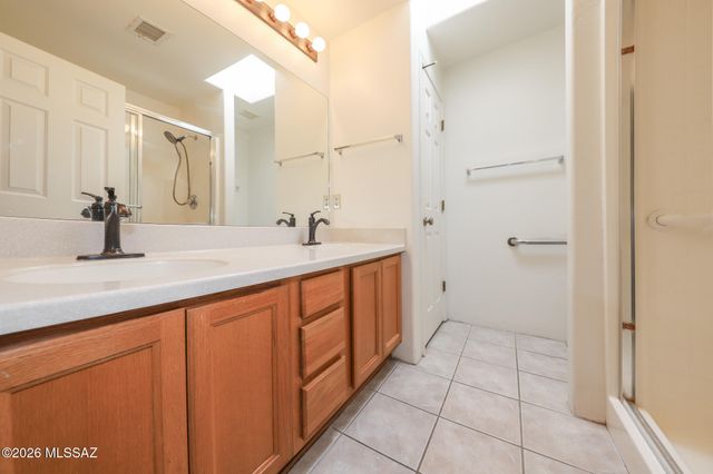 470 W Rio Flojo, Green Valley, AZ 85614