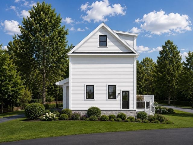 53 Governor Long, Hingham, MA 02043