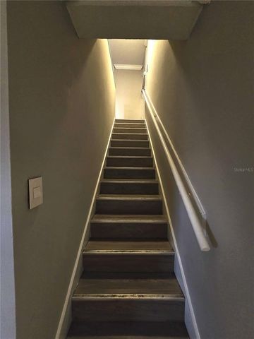 914 SW 8TH AVENUE 57, Gainesville, FL 32601