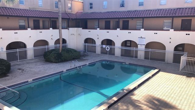 914 SW 8TH AVENUE 57, Gainesville, FL 32601