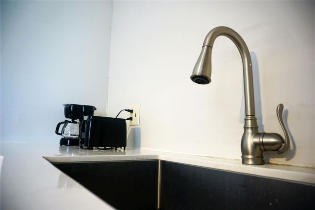 914 SW 8TH AVENUE 57, Gainesville, FL 32601