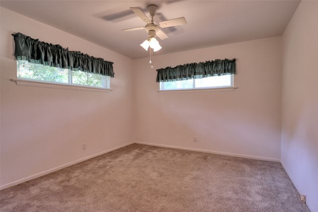 938 Nature Drive, Duncanville, TX 75116