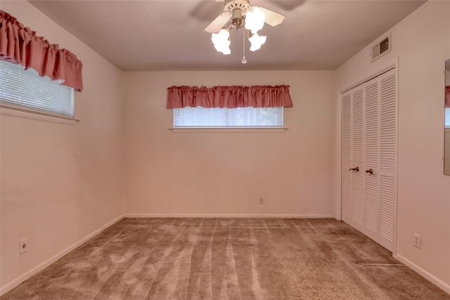 938 Nature Drive, Duncanville, TX 75116