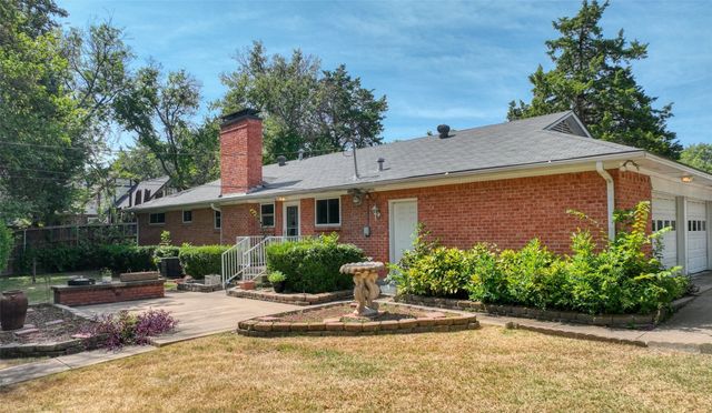 938 Nature Drive, Duncanville, TX 75116
