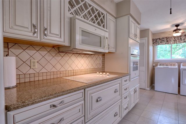 938 Nature Drive, Duncanville, TX 75116
