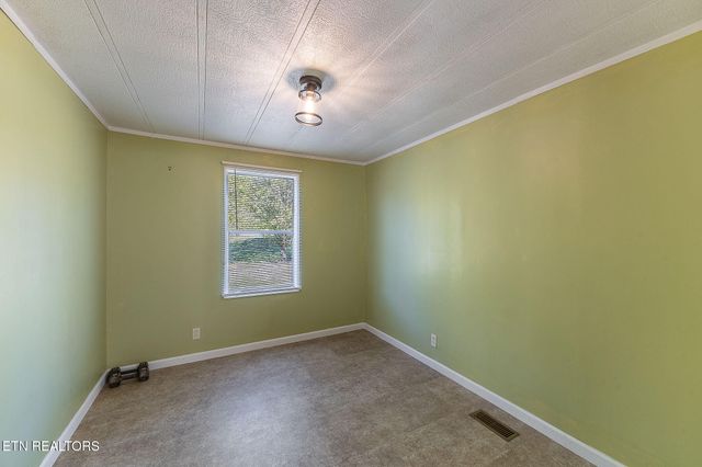 5197 Malone Rd, Loudon, TN 37774