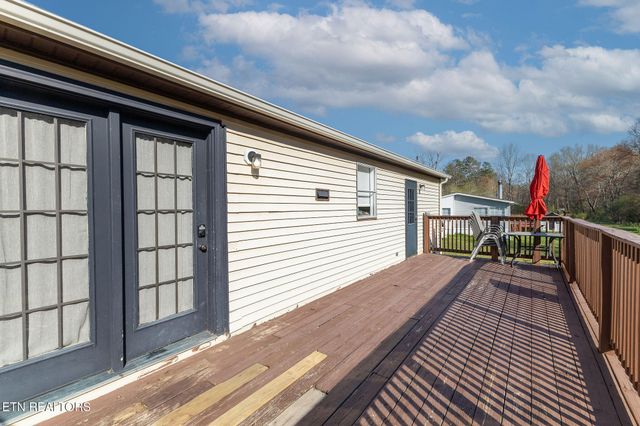 5197 Malone Rd, Loudon, TN 37774