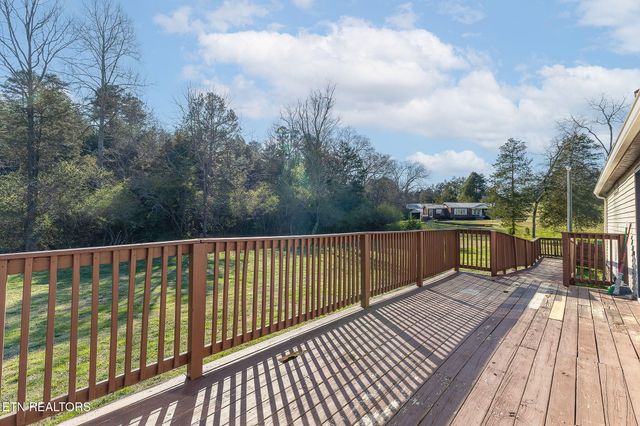 5197 Malone Rd, Loudon, TN 37774
