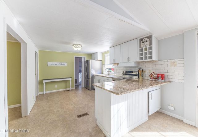5197 Malone Rd, Loudon, TN 37774