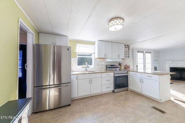 5197 Malone Rd, Loudon, TN 37774