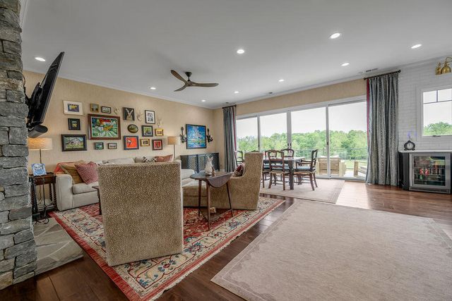 231 Creek Ridge Drive, Nicholasville, KY 40356