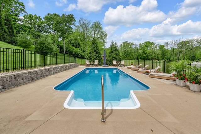 231 Creek Ridge Drive, Nicholasville, KY 40356