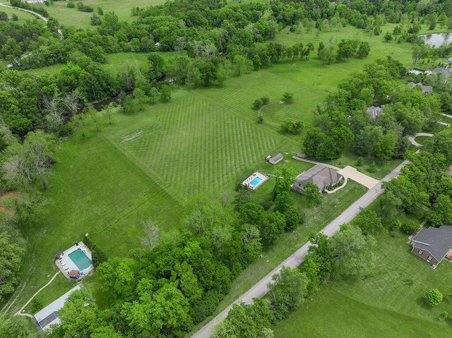 231 Creek Ridge Drive, Nicholasville, KY 40356