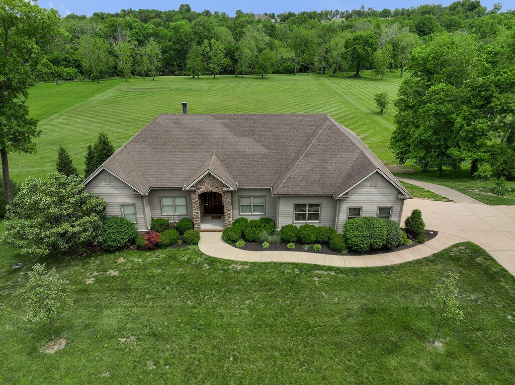 231 Creek Ridge Drive, Nicholasville, KY 40356