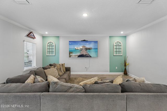 212 WINTERBERRY Court, St. Johns, FL 32259