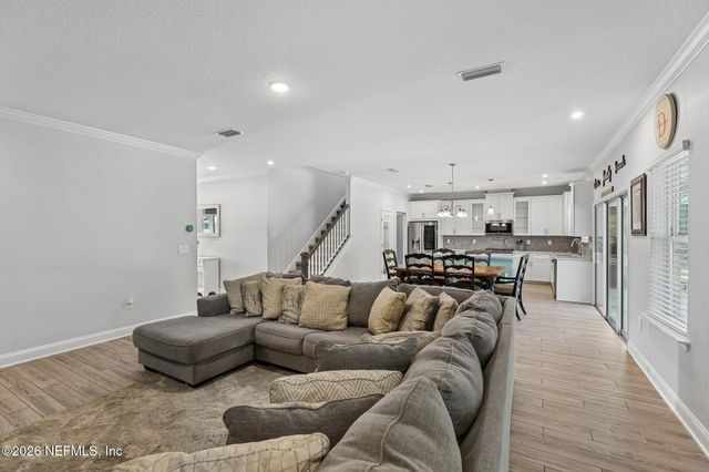 212 WINTERBERRY Court, St. Johns, FL 32259