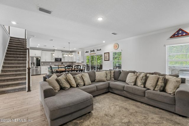 212 WINTERBERRY Court, St. Johns, FL 32259