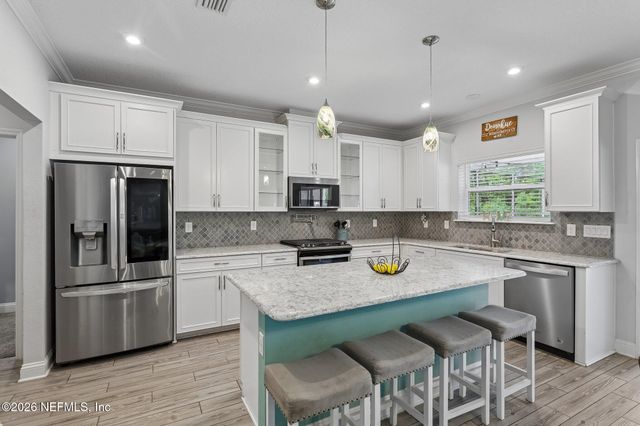 212 WINTERBERRY Court, St. Johns, FL 32259