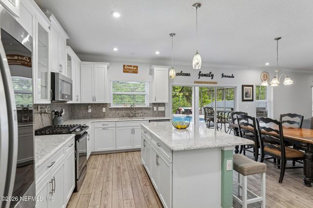 212 WINTERBERRY Court, St. Johns, FL 32259