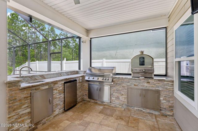 212 WINTERBERRY Court, St. Johns, FL 32259