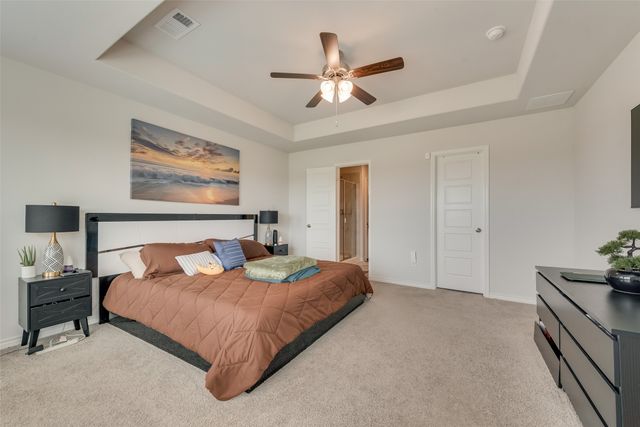 1117 Takeoff Avenue, Fort Worth, TX 76131