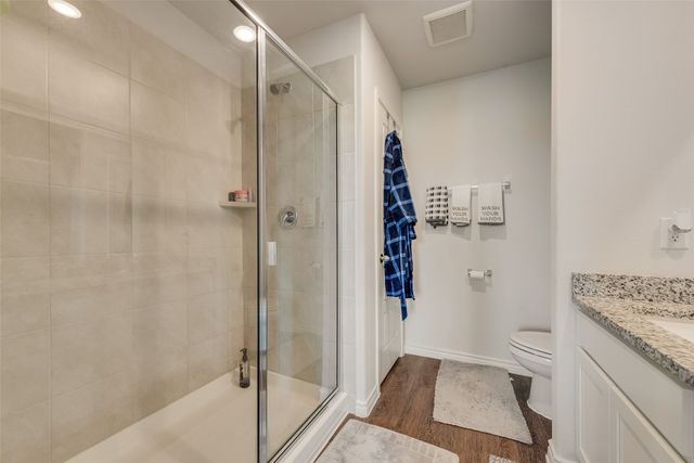 1117 Takeoff Avenue, Fort Worth, TX 76131