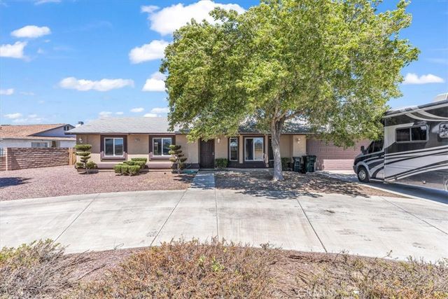 11183 Merino Avenue, Apple Valley, CA 92308