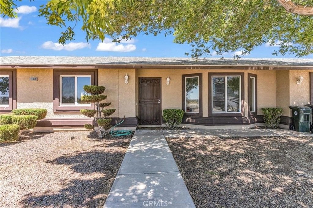 11183 Merino Avenue, Apple Valley, CA 92308