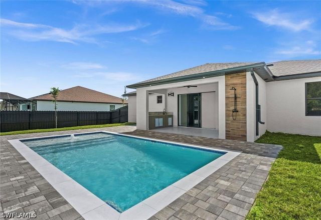 2519 NW 18th PL, Cape Coral, FL 33993